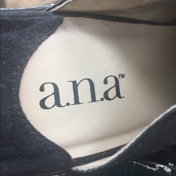 a.n.a. Black slip on heeled mules,HP24 - Picture 3 of 9